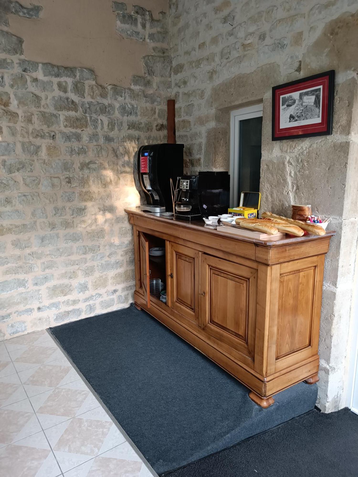 Chambres D'Hotes De L'Eglise Sainte-Mère-Église Εξωτερικό φωτογραφία