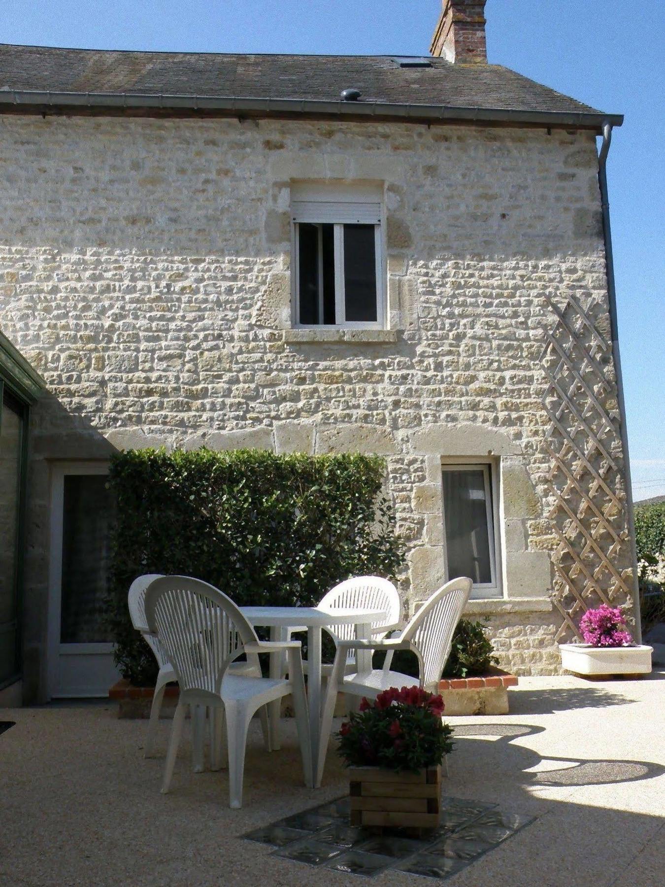 Chambres D'Hotes De L'Eglise Sainte-Mère-Église Εξωτερικό φωτογραφία
